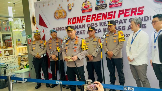 
					Kapolri Prediksi Puncak Arus Balik Lebih Tinggi Dibanding Arus Mudik