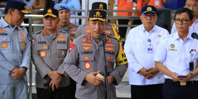 
					Arus Balik Lebaran, Kapolri Tinjau Langsung Pelayanan