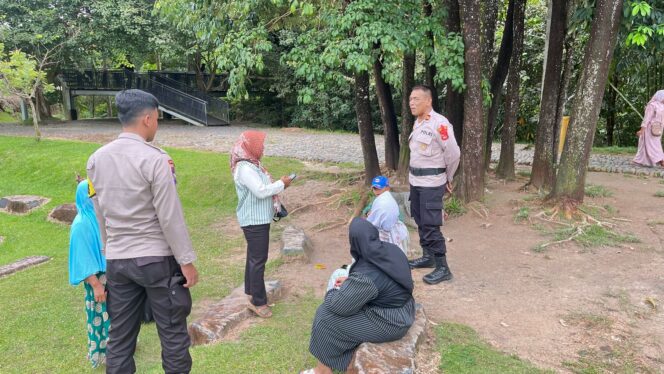
					Tempat Wisata Mulai Ramai Didatangi Pengunjung, Polres Tubaba dan Jajaran Pastikan Keamanan