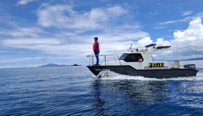 
					Antisipasi Kecelakaan Laut, Kasat Polairud Polres Tanggamus Pimpin Patroli Pantai dan Perairan