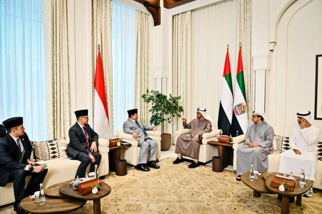 
					Pemerintah Indonesia dan Persatuan Emirat Arab Sepakati 8 MOU & LOI