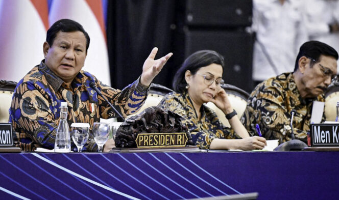 
					Perintahkan Jajaran Hapus Pertek, Prabowo: Pertek Harus Seizin Presiden 