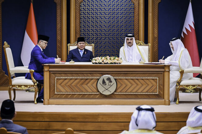 
					Presiden Prabowo dan Emir Qatar Saksikan Penandatanganan MoU Dialog Strategis RI–Qatar